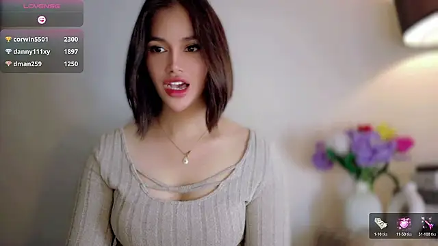 Anna_HollyDoll webkamerás műsora