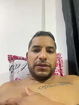 Bruno_vip's Live XXX Chat