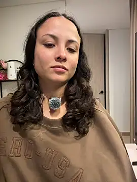 XXX chat uživo modela Megan_Rodrigo