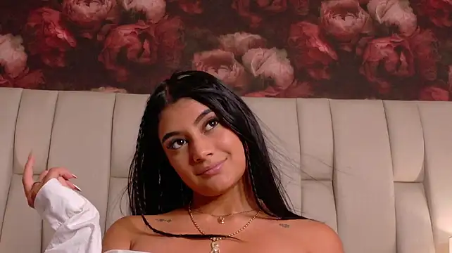 ZaraMonroeX Chat XXX live