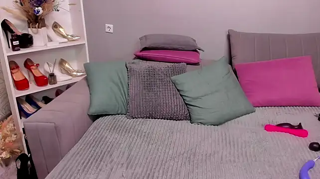 Jullia_Moor Adlı Modelin Canlı XXX Sohbeti