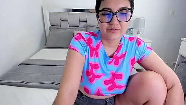 Chat XXX en directo de Camilaa_bueno