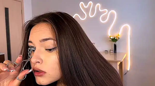 ScattyNoonn Webbikameraesitys