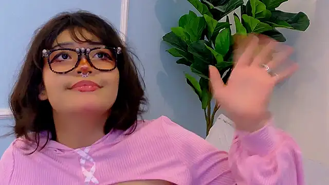 Izumi_Yuki Chat XXX in diretta