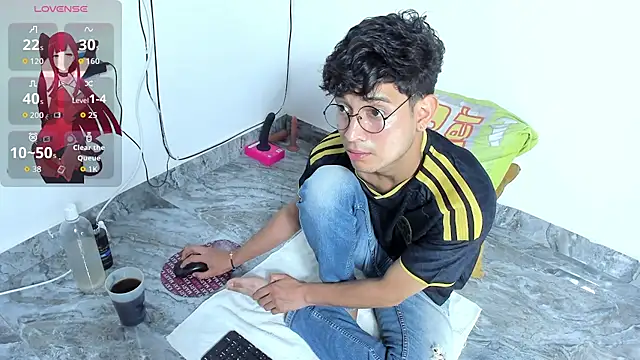Benjamin_Buster's Live XXX Chat