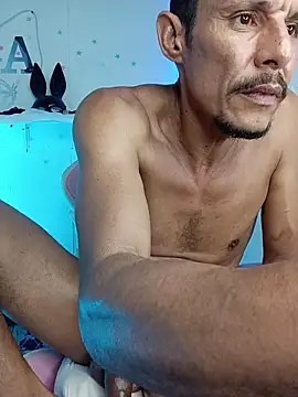 Chat XXX Live El_junior21