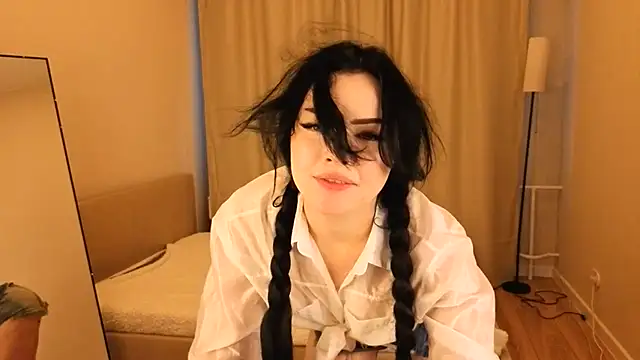 XXX chat uživo modela Nikki_doll
