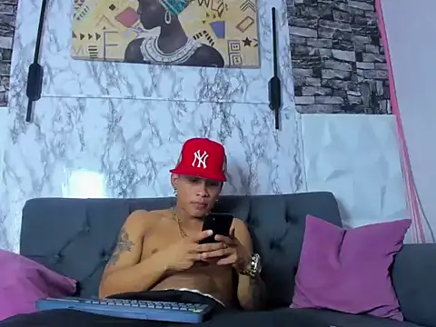 Damian-Luxn Live XXX chat