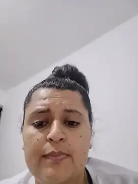 Miss_balloonsmila Adlı Modelin Canlı XXX Sohbeti