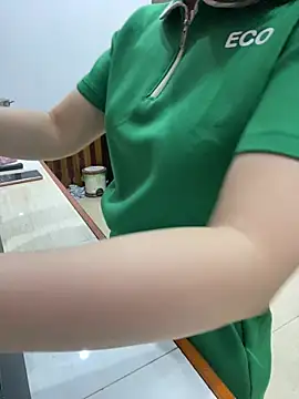 Chat XXX en directo de Hatasimi