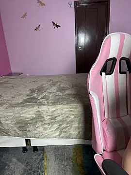 Chat XXX en directo de RebelKitty_