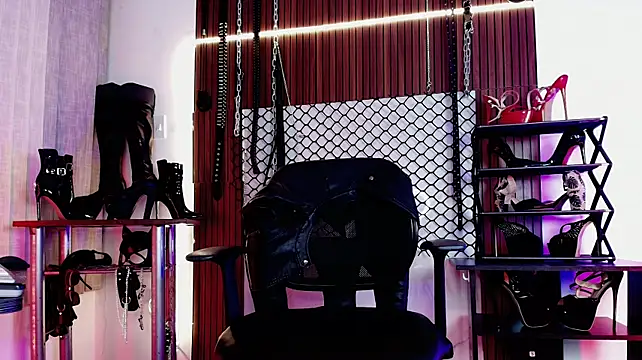 missdarklady live XXX chat