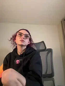 Red_kytty6's Live XXX Chat