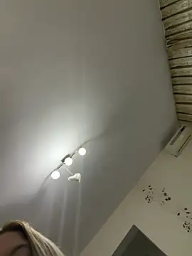 Chat +18 de TheeaBlanco ao vivo