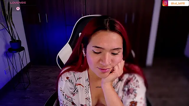 Chat XXX en directo de ImLui_lu