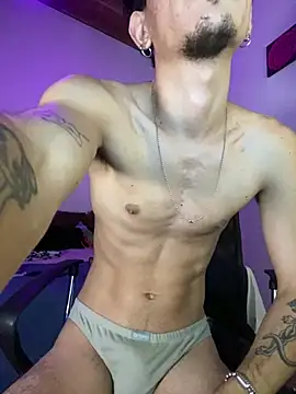Chat XXX Live oreuk_dv