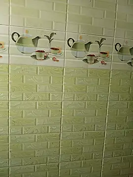 צ'אט XXX בשידור חי של Tanha18