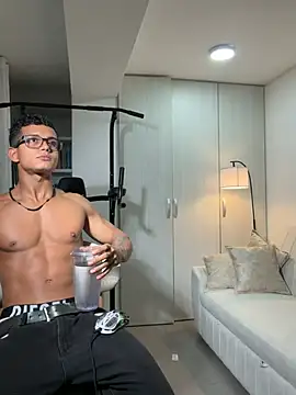 Paradise_boy__'s Live XXX Chat