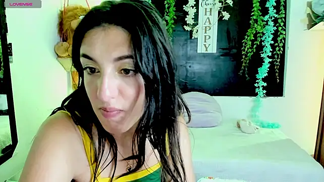 queen-natty Live XXX-chat