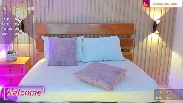 soffia_modre_ Chat XXX in diretta
