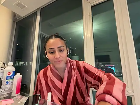 silkygemm's Live XXX Chat