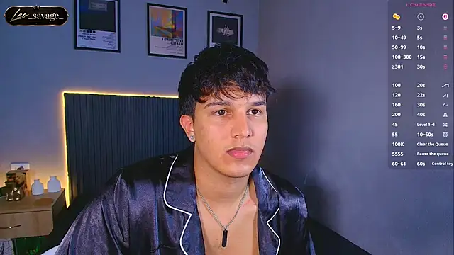 Leo_Savage_ Adlı Modelin Canlı XXX Sohbeti