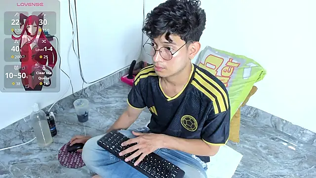 Benjamin_BusterのライブXXXチャット