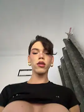 הופעת וובקאם של Carlita_cute