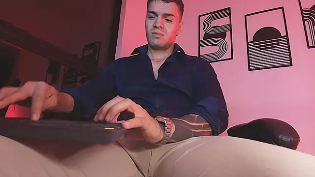 ALPHA_DOMINUS_n Live XXX chat