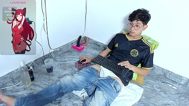Benjamin_Buster Obrolan Langsung XXX