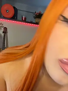 Vixen-Kiss' Live XXX Chat