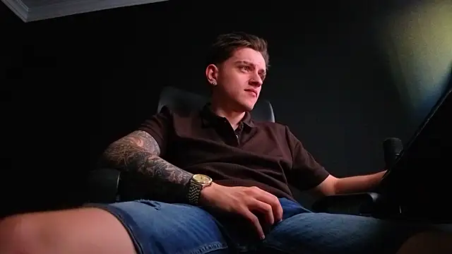 Chat XXX Live FelixStarkk