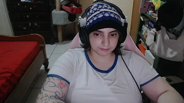 VictoriaSaintes' Live XXX Chat