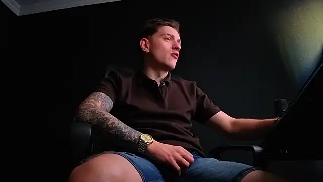 Chat XXX Live FelixStarkk