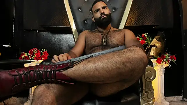 BeardAndrew's Live XXX Chat