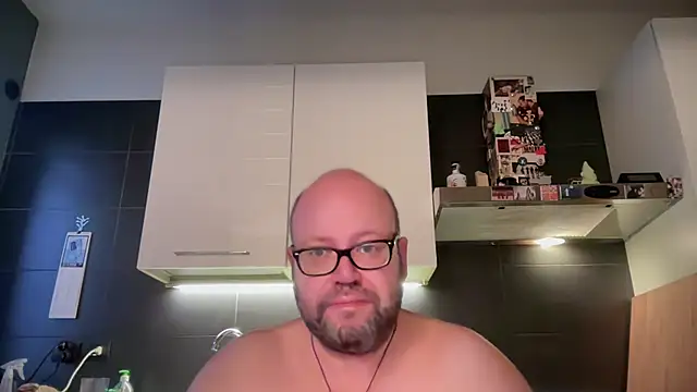 Chatroom XXX en direct de theitalianbear