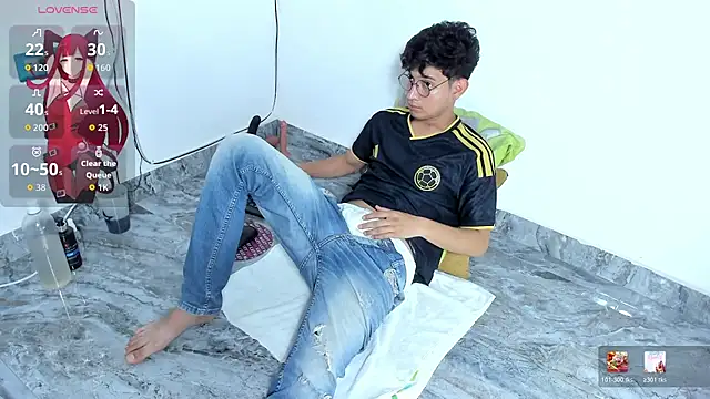 Benjamin_Buster's Live XXX Chat