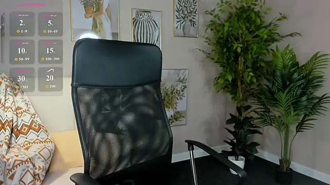 Chat XXX en directo de Renesmy_Black