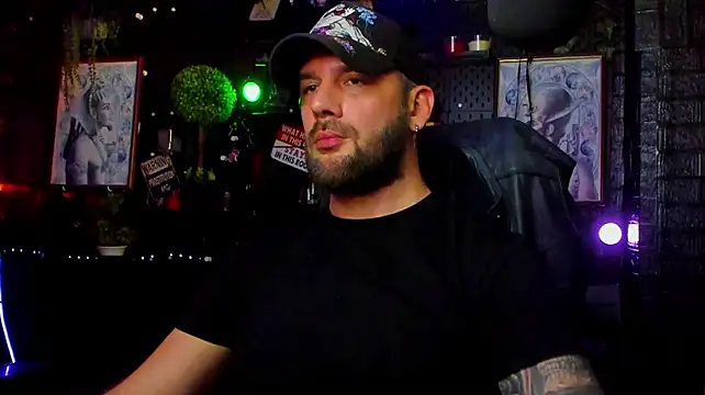 LexHardyn Live XXX chat