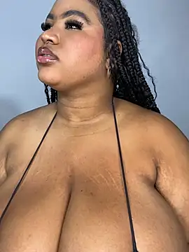 AinaraJimenez's Live XXX Chat