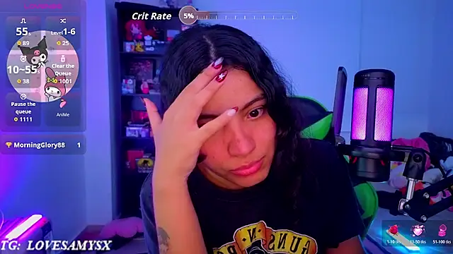 Chat XXX en directo de Lovelyamyy