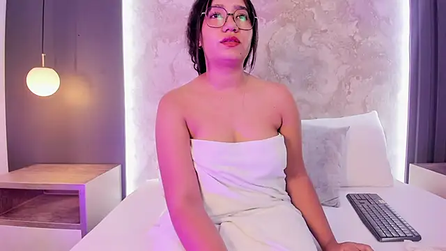 alysson_moon_ Chat XXX in diretta