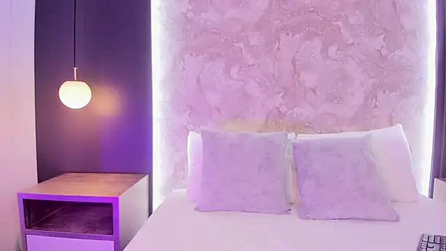 alysson_moon_ élő XXX-chatje