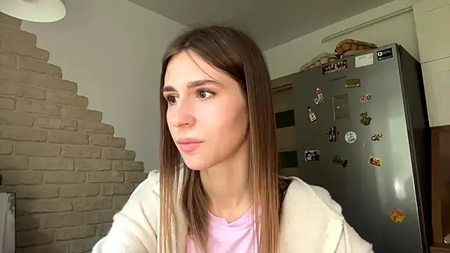 ZaraGuyette's Live XXX Chat