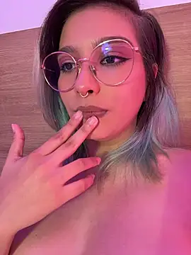 Akatsumi_'s Live XXX Chat