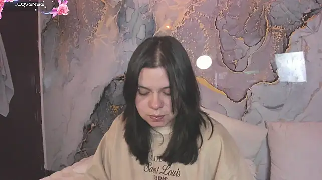 Mey_moon Chat XXX in diretta