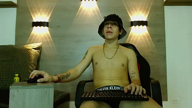 Gaeliitto élő XXX-chatje