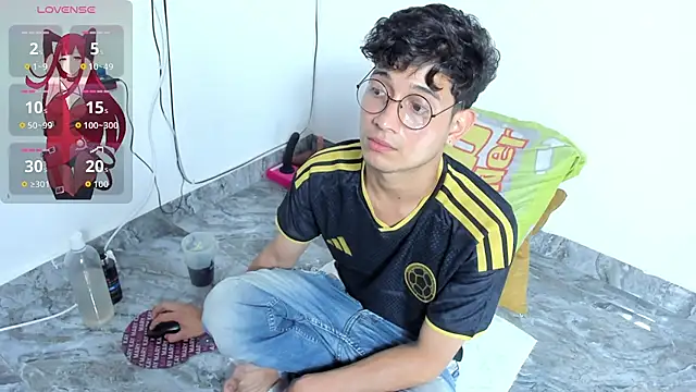 Benjamin_Buster – Naživo XXX chat