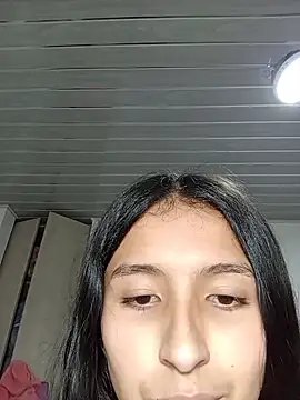 mariana_sofia Adlı Modelin Canlı XXX Sohbeti
