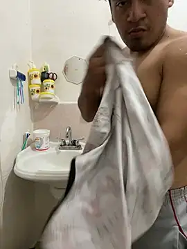 JeyErre0のライブXXXチャット